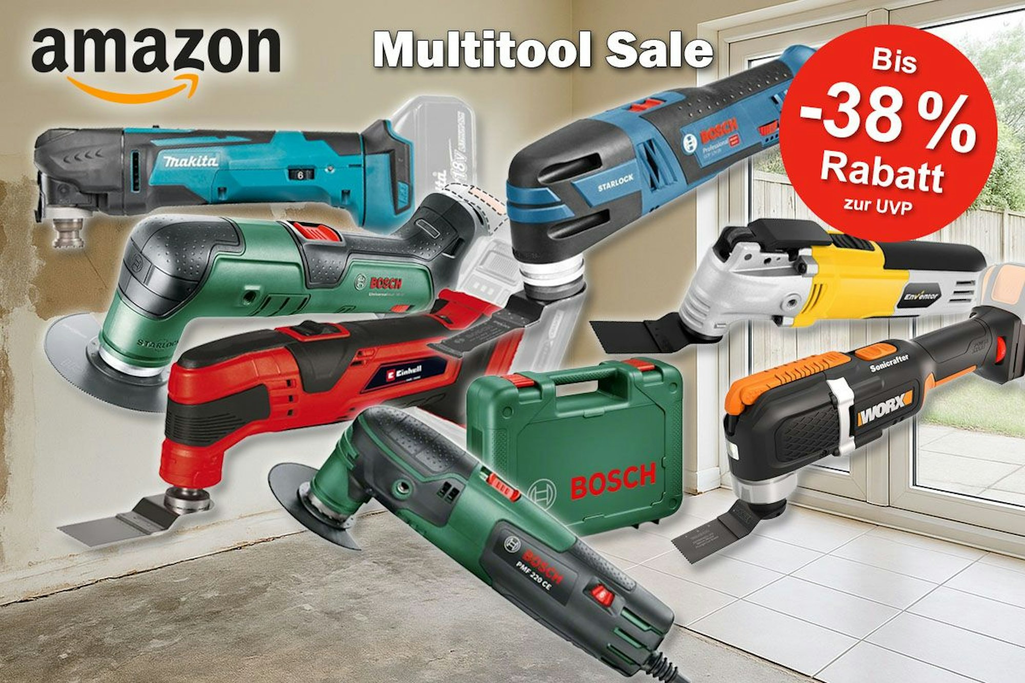 Multitools bzw. Multifunktionswerkzeuge von Bosch Home and Garden, Bosch Professional, Makita, Einhell, Worx und Enventor vor einem leeren Raum mit Terrassentür und Fliesen, der gerade in der Renovierung ist.