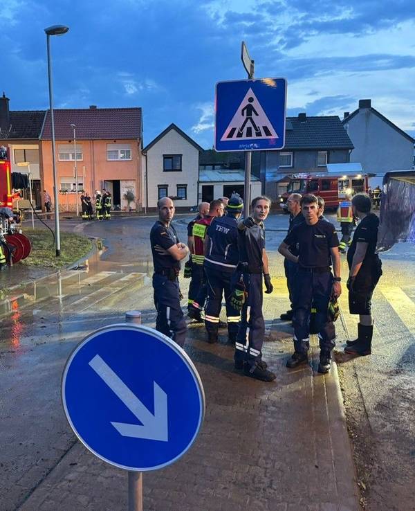 Ein Unwetter mit Niederschlägen von bis zu 80 Litern setzte den Stadtteil Herrig in Erftstadt unter Wasser