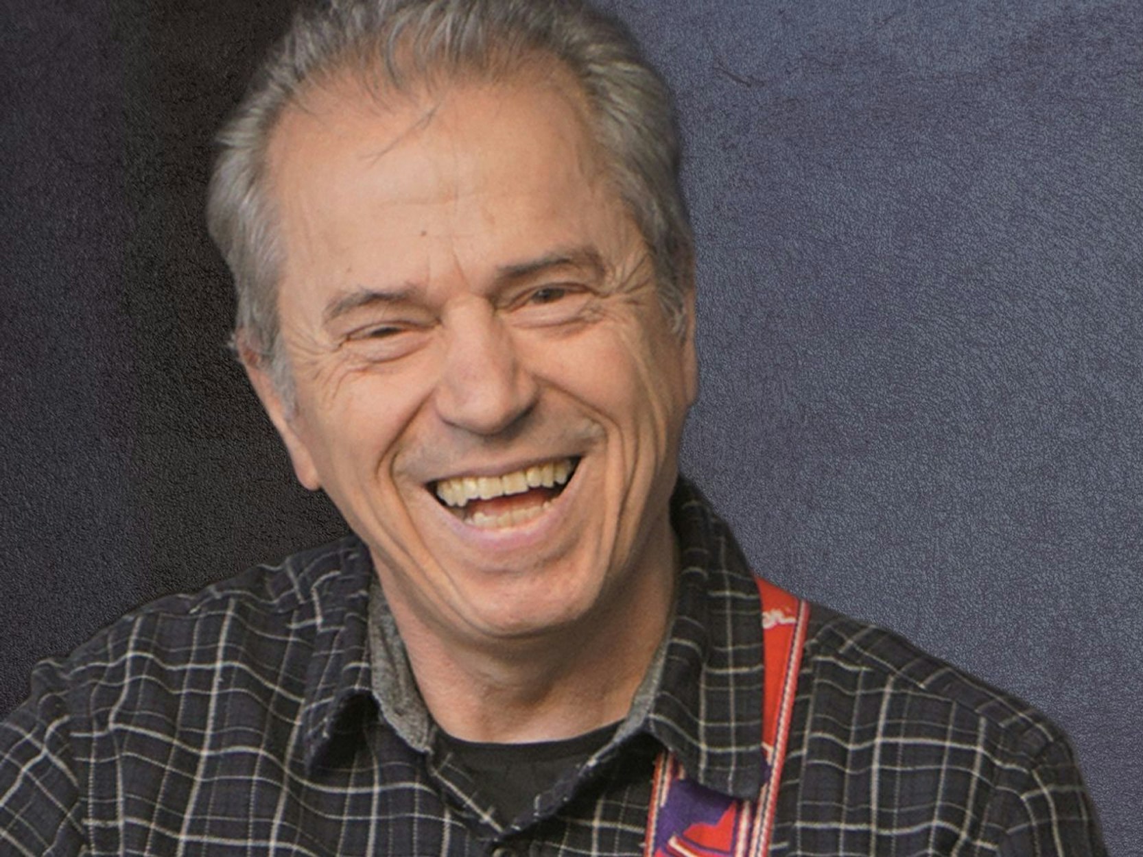 Günther Sigl von der Spider Murphy Gang feierte vor Kurzem seinen 78. Geburtstag, braucht die Live-Musik mit seiner Band aber weiterhin „wie die Luft zum Atmen“. (Bild: Dieter Bichl)