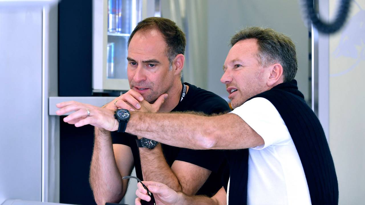 Christian Horner im Gespräch mit Oliver Mintzlaff.