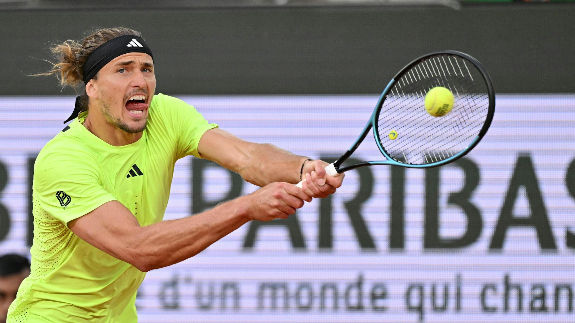 Alexander Zverev am Mittwoch (4. Juni 2025) im Viertelfinale der French Open gegen Novak Djokovic.