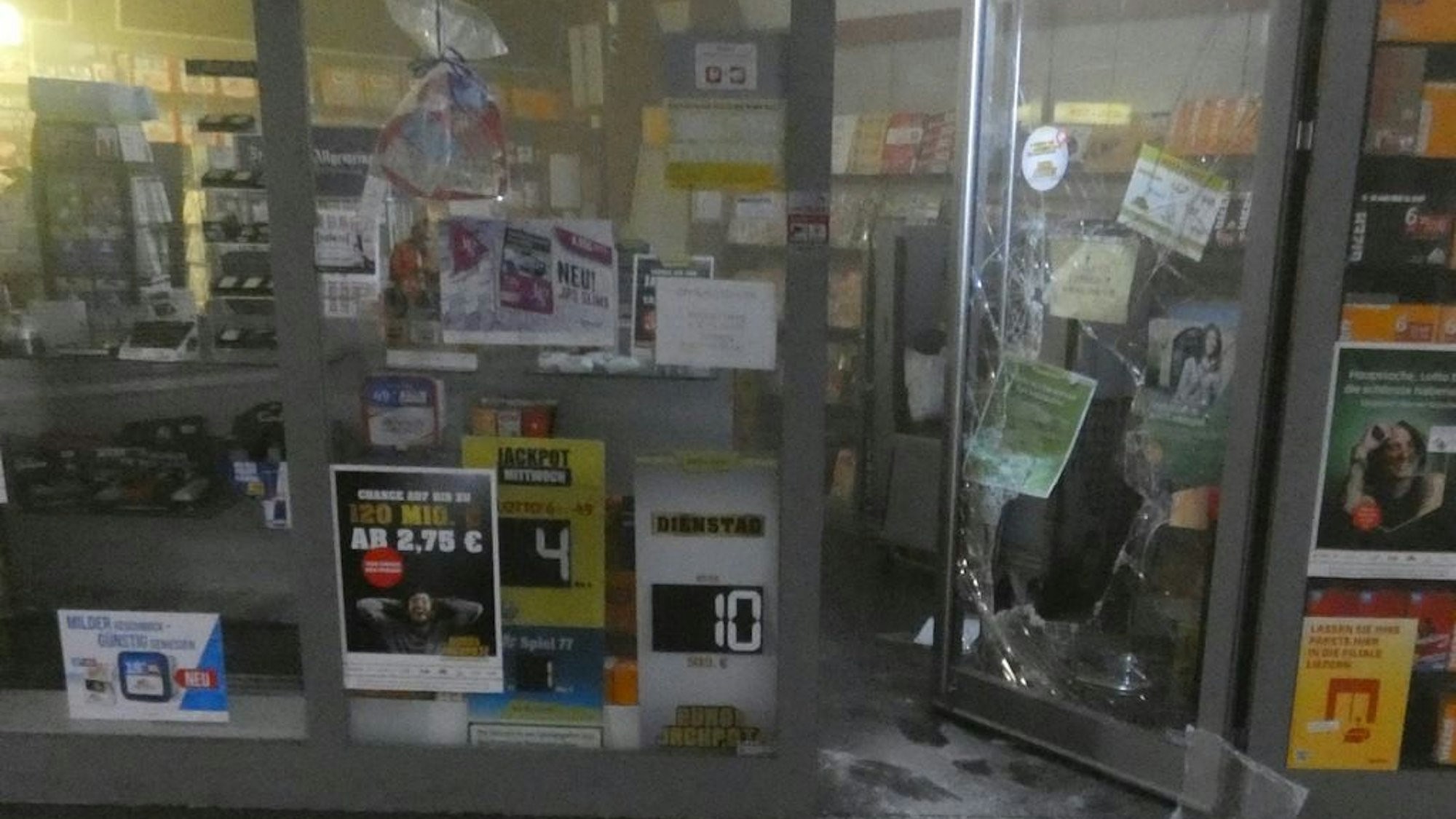Nach einem Kiosk-Einbruch im Schwenke Zentrum in Hagen wurde ein 47-jähriger Tatverdächtiger von der Polizei festgenommen.
