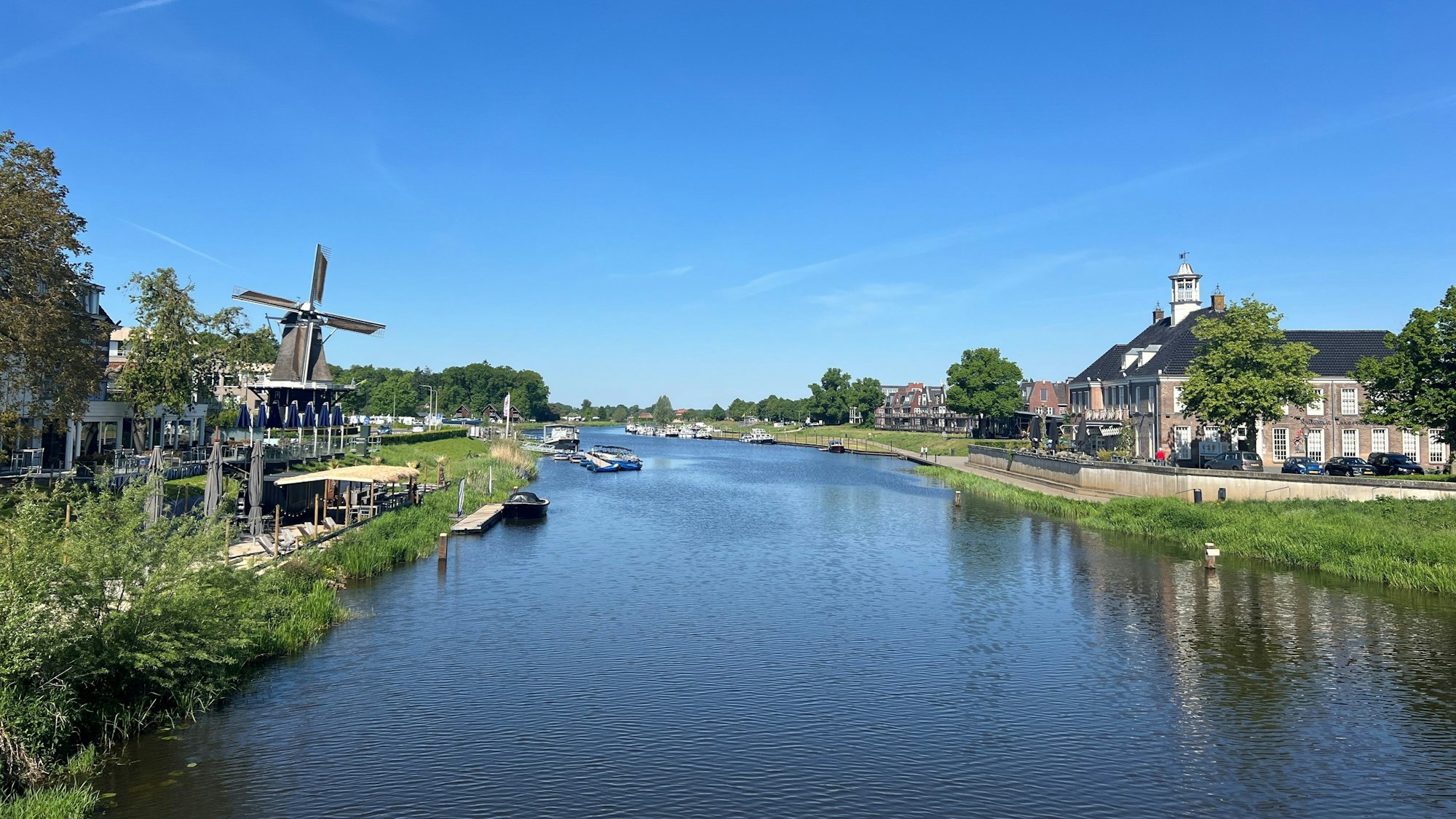 Die Vechte fließt durch Ommen