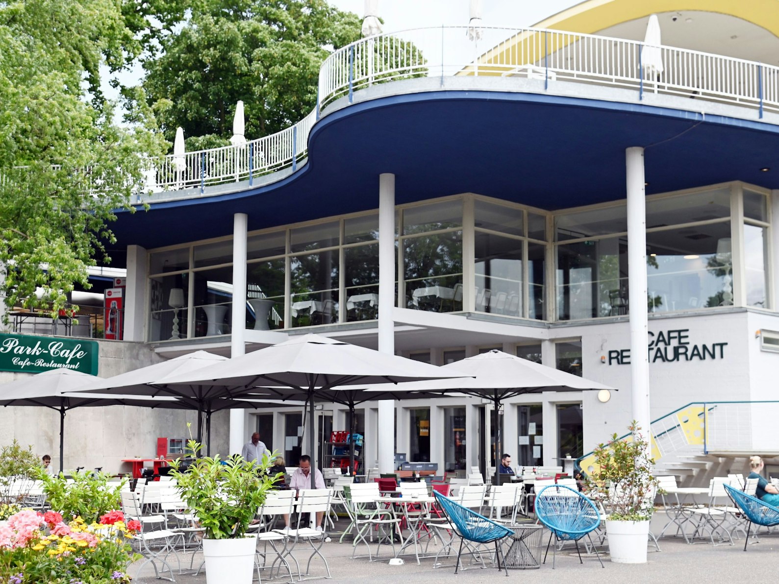 Das Park-Café im Rheinpark.