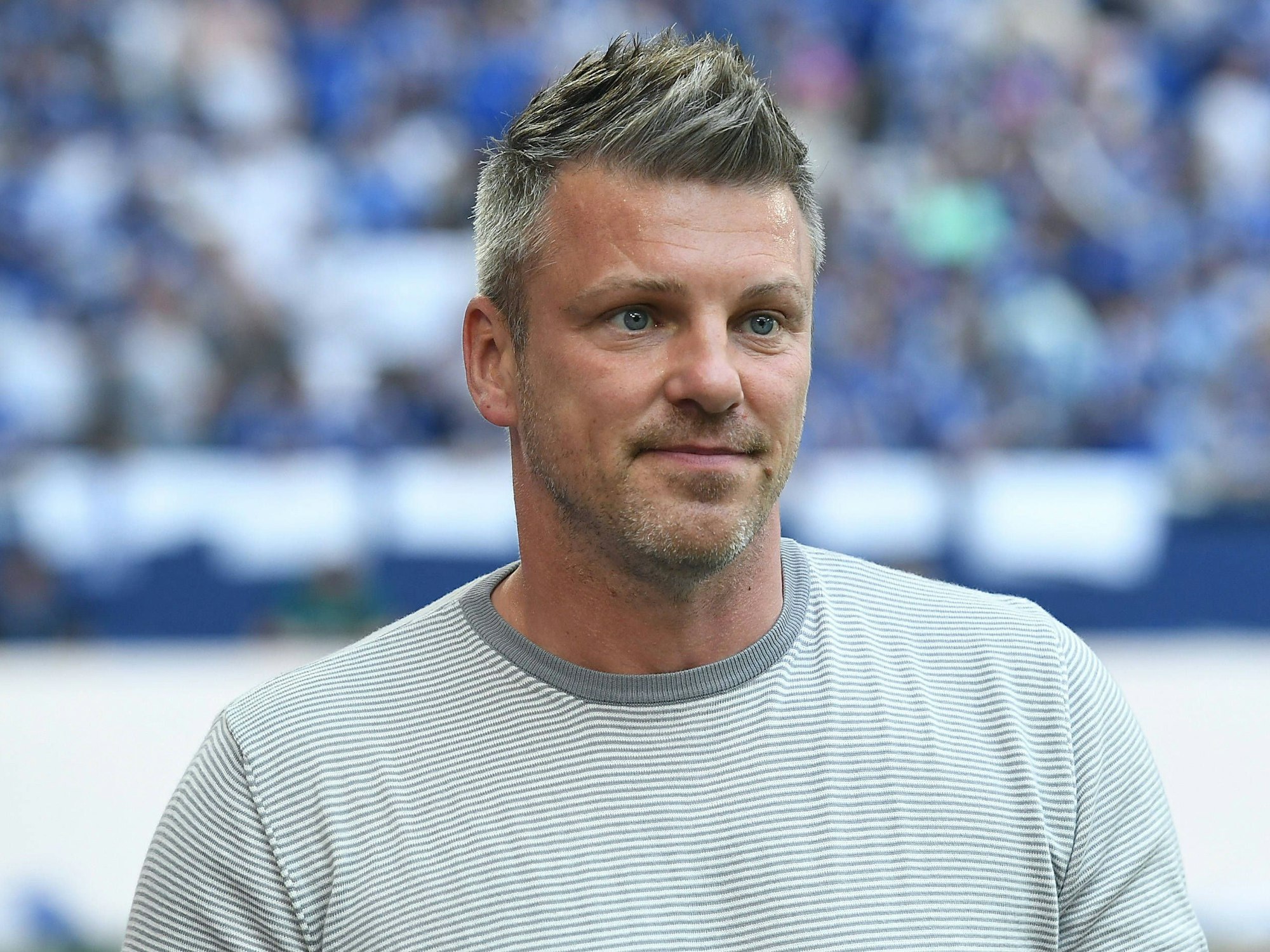 Lukas Kwasniok beim Spiel gegen Schalke 04.