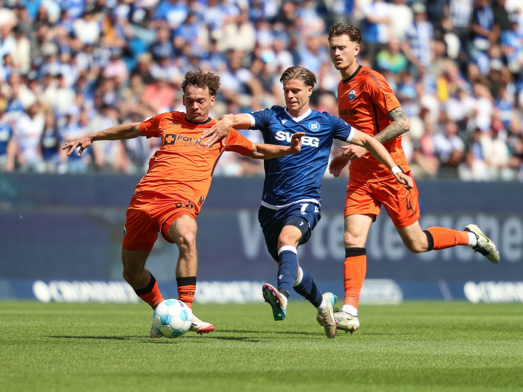 Aaron Zehnter im Spiel gegen den KSC.