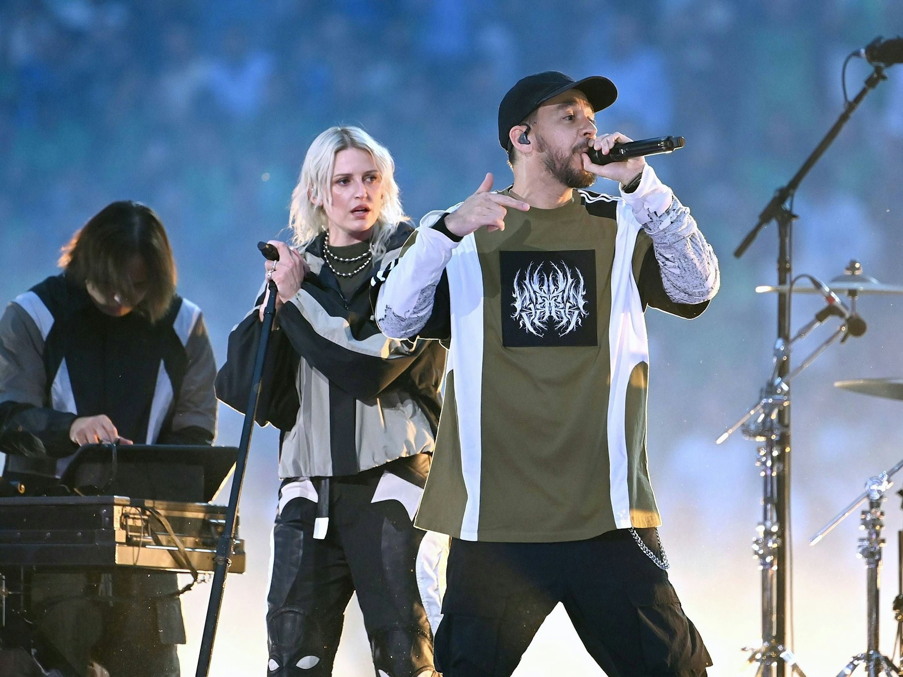 Linkin Park beim Auftritt auf der Bühne.