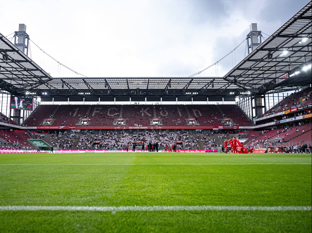 Blick ins Rhein-Energie-Stadion in Köln.