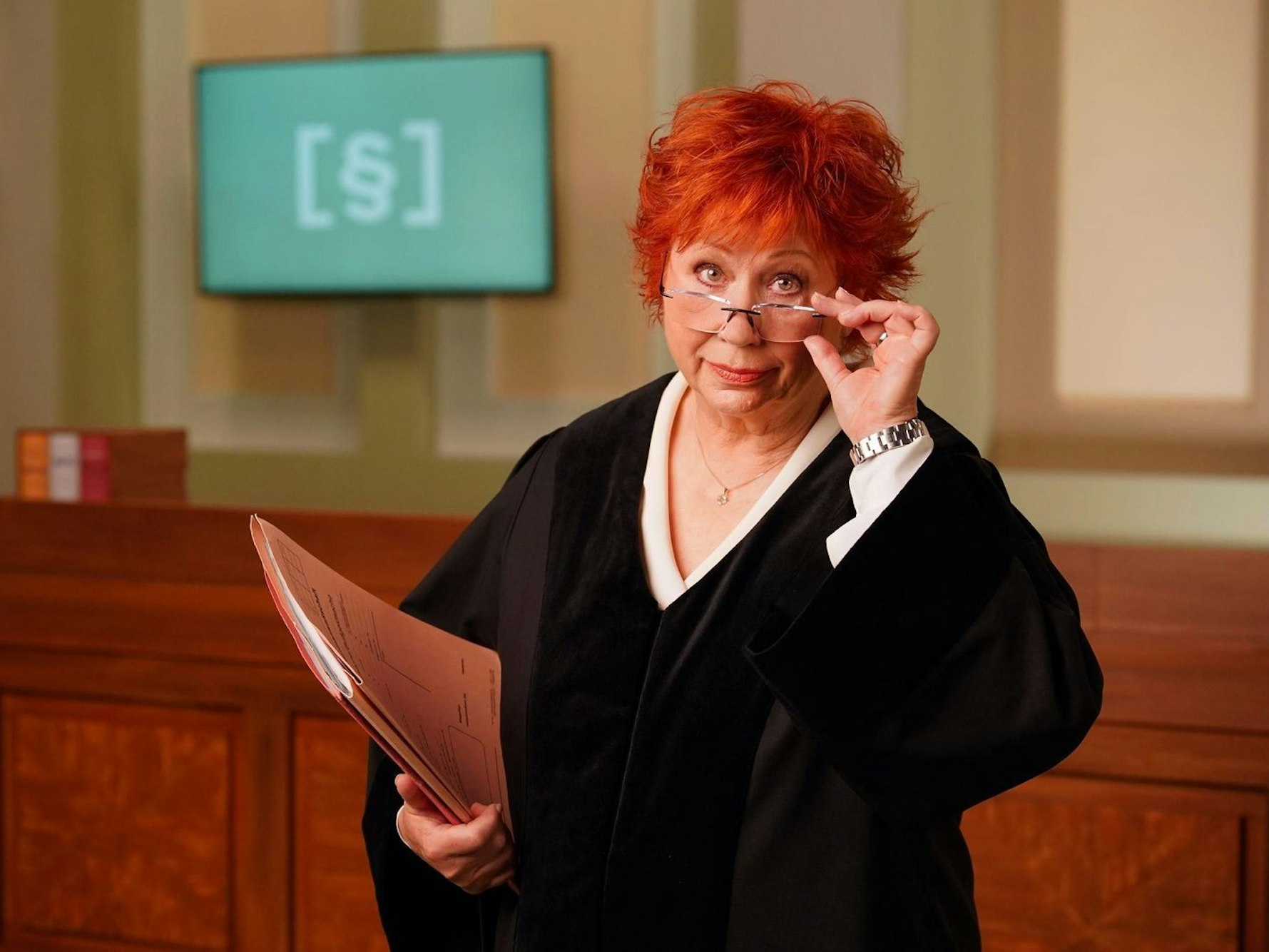 Vor drei Jahren kehrte Barbara Salesch aus dem Ruhestand ins Fernsehen zurück. (Bild: RTL / Stefan Gregorowius)