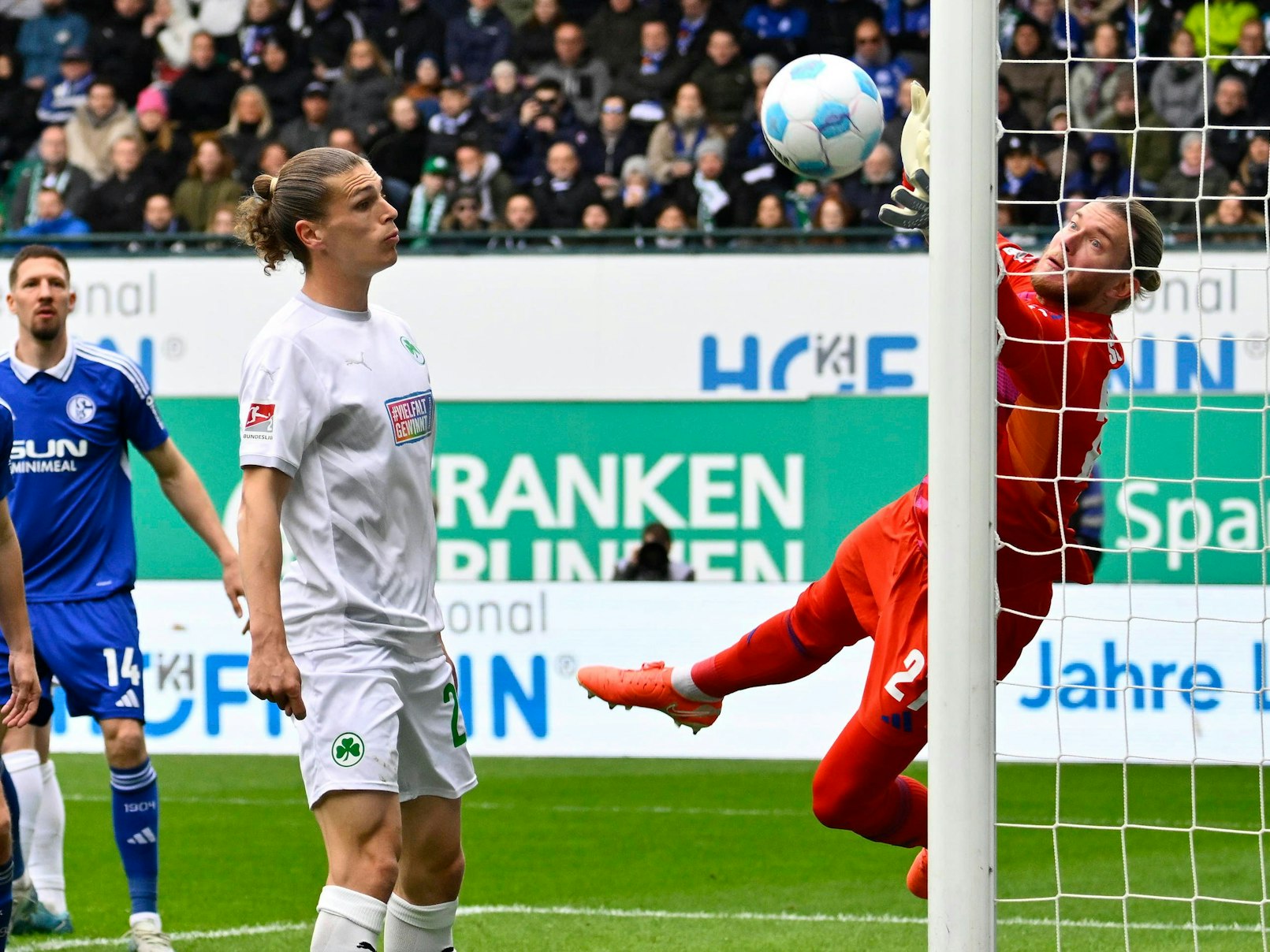 In seinen Spielen für Schalke konnte Karius mit Paraden glänzen.