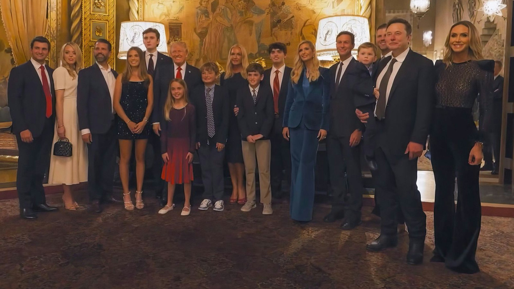 Der Präsident und seine Dynastie: Mit Donald Trump besitzt auch ein Clan aus Familienmitgliedern, Unterstützern und Superreichen die Macht.
(Bild: ZDF/Ligne de Front)