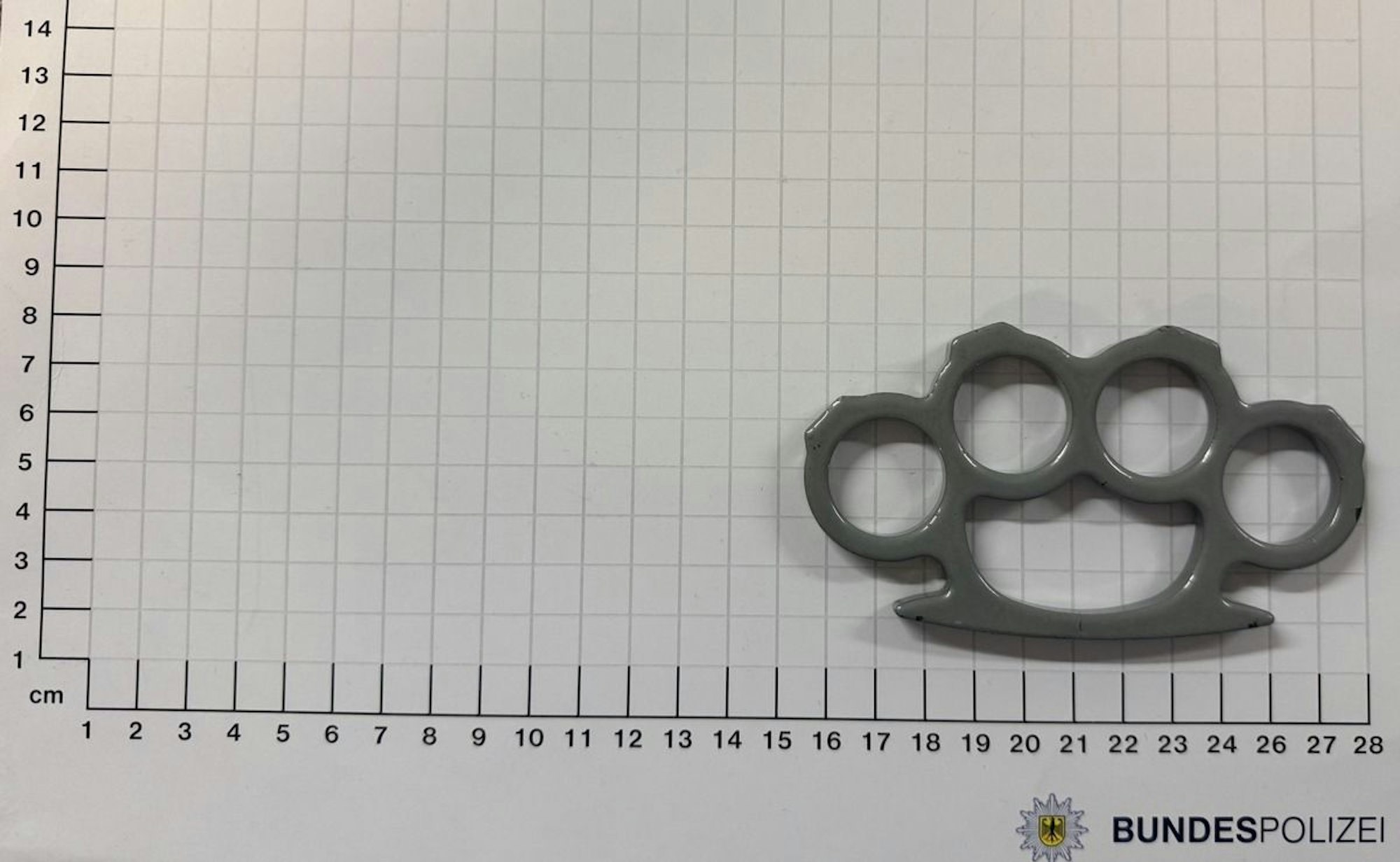 Bundespolizei findet Schlagring bei einem Minderjährigen in Gelsenkirchen