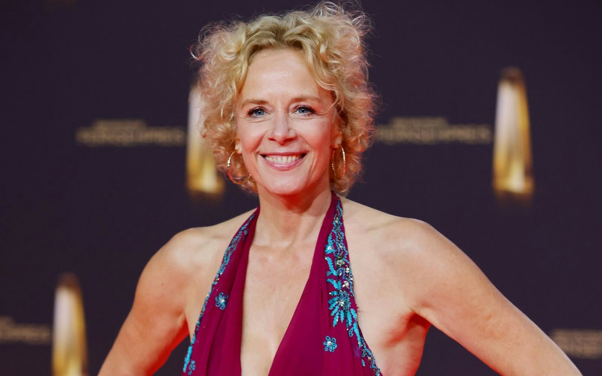 Katja Riemann hat im Podcast „Studio 9“ erstmals eine große Verkündung gemacht: Sie wird Oma! (Bild: 2024 Getty Images/Joshua Sammer)