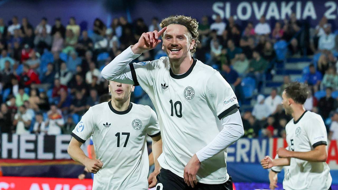 Nick Woltemade bejubelt seinen Treffer beim U21-Sieg der deutschen Mannschaft gegen Slowenien.