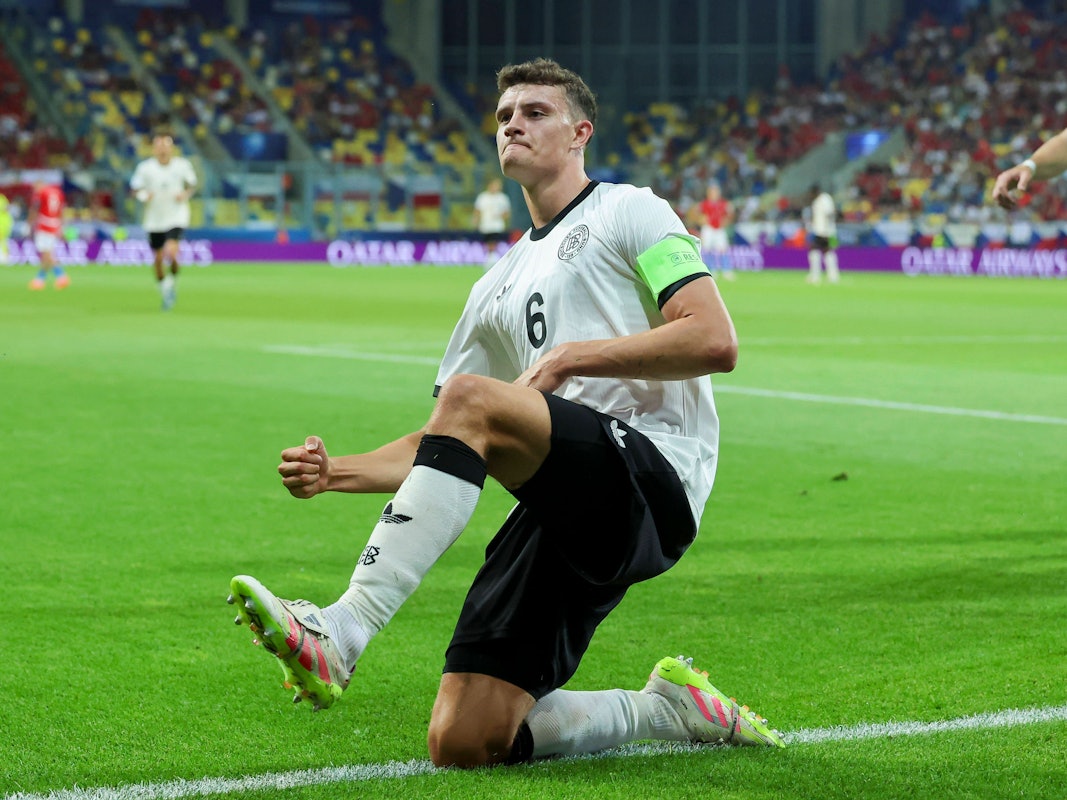 Eric Martel jubelt bei der U21-EM über sein Tor zum 4:0 für Deutschland gegen Tschechien.