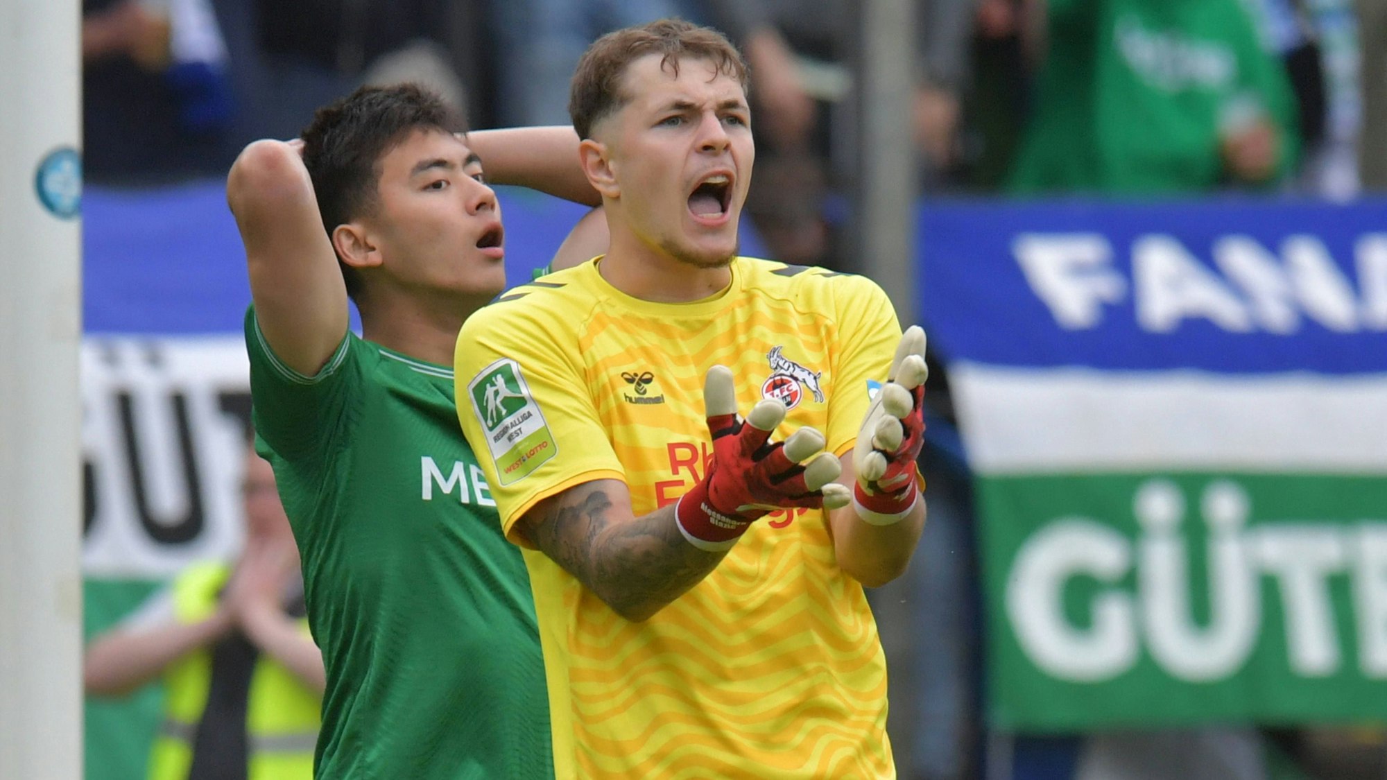 Alessandro Blazic brüllt bei einem U21-Spiel des 1. FC Köln.