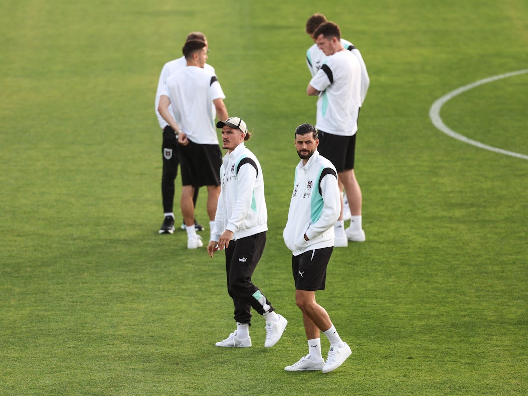 Marcel Sabitzer und Flo Grillitsch vor einem Österreich-Spiel gegen San Marino.