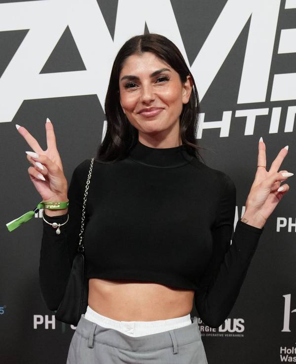 Yeliz Koc bei einem Box-Event in Bonn.