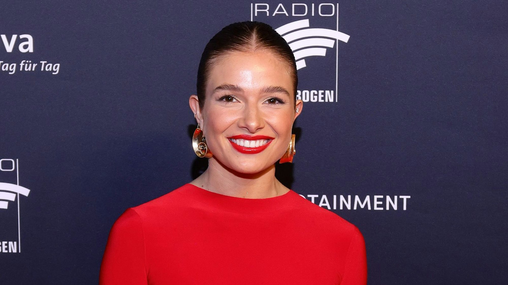 In „City of Love“ hilft Lola Weippert Singles aus Freiburg, München, Frankfurt und Stuttgart bei der Suche nach der großen Liebe. (Bild: 2024 Getty Images/Joshua Sammer)