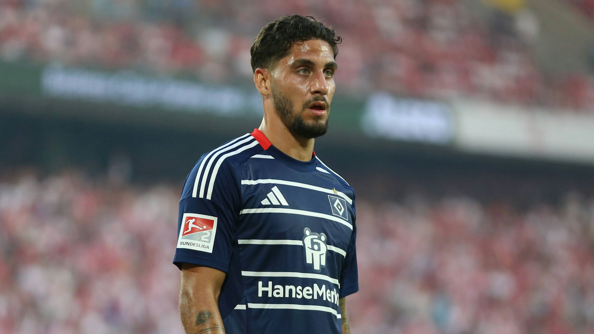 Ludovit Reis, hier am 1. Spieltag beim HSV-Gastspiel in Köln.