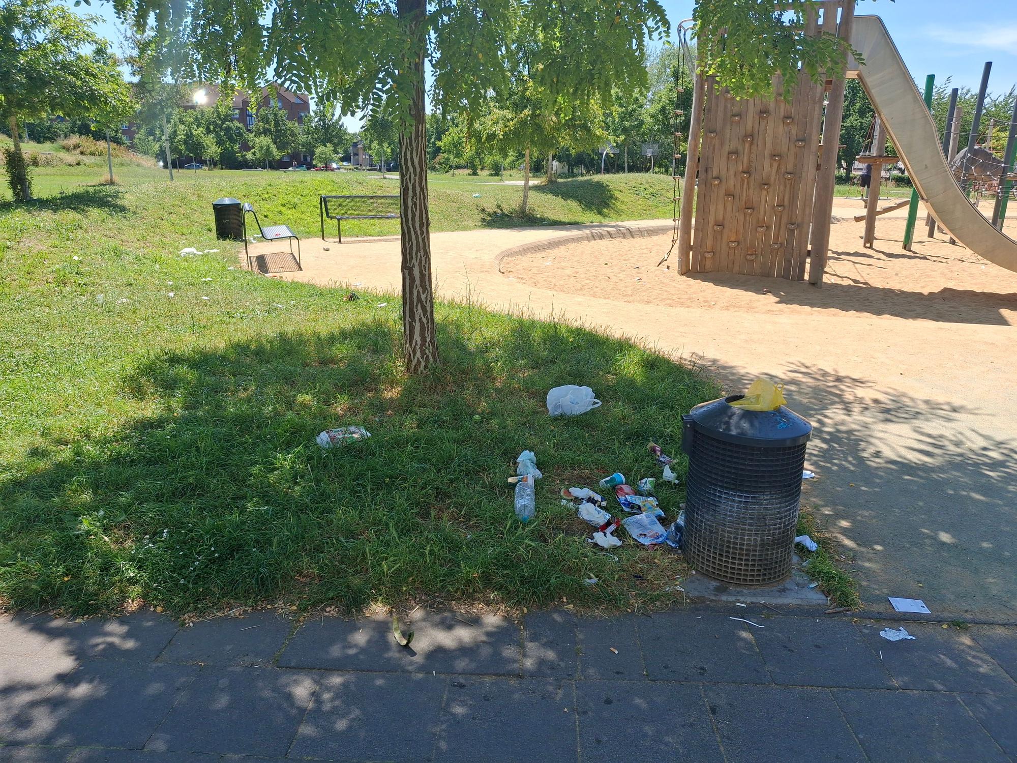 Abfall im Park