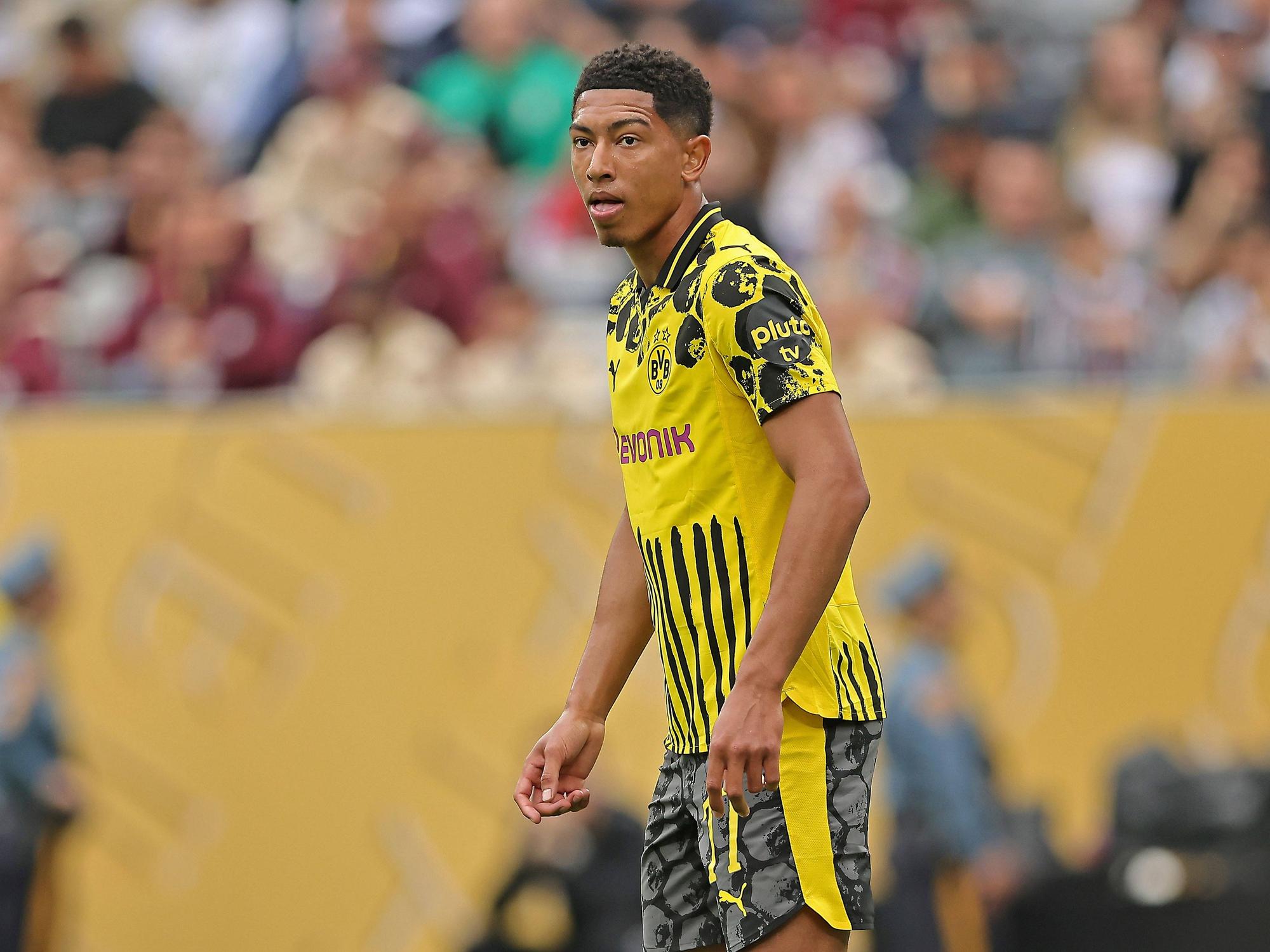 Jobe Bellingham im BVB-Trikot.