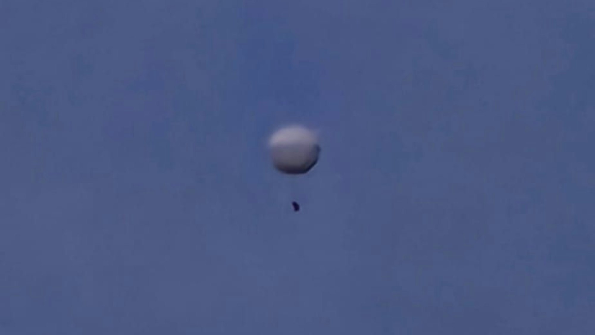 Ein Ballon am Himmel