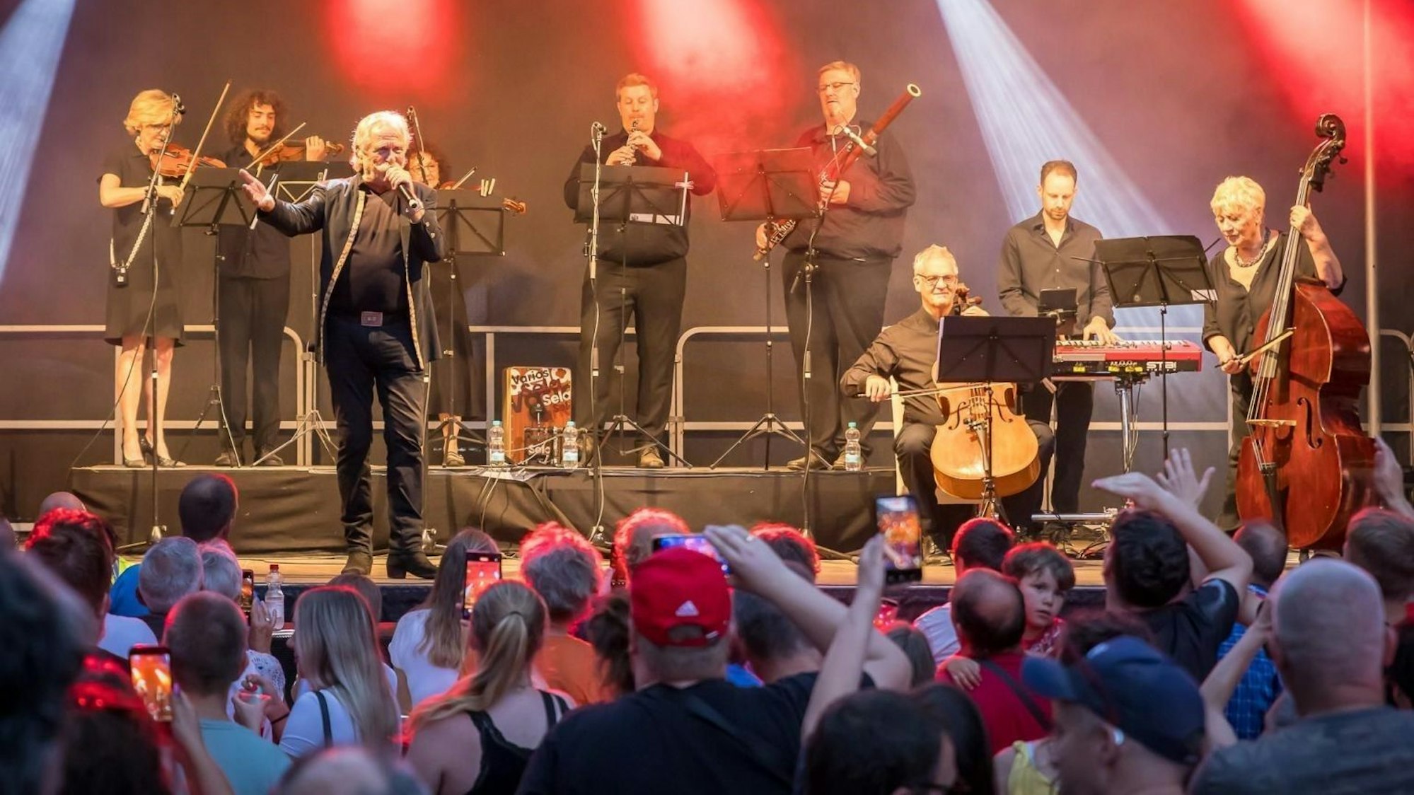 Henning Krautmacher mit dem „Sound Shape Orchestra“.