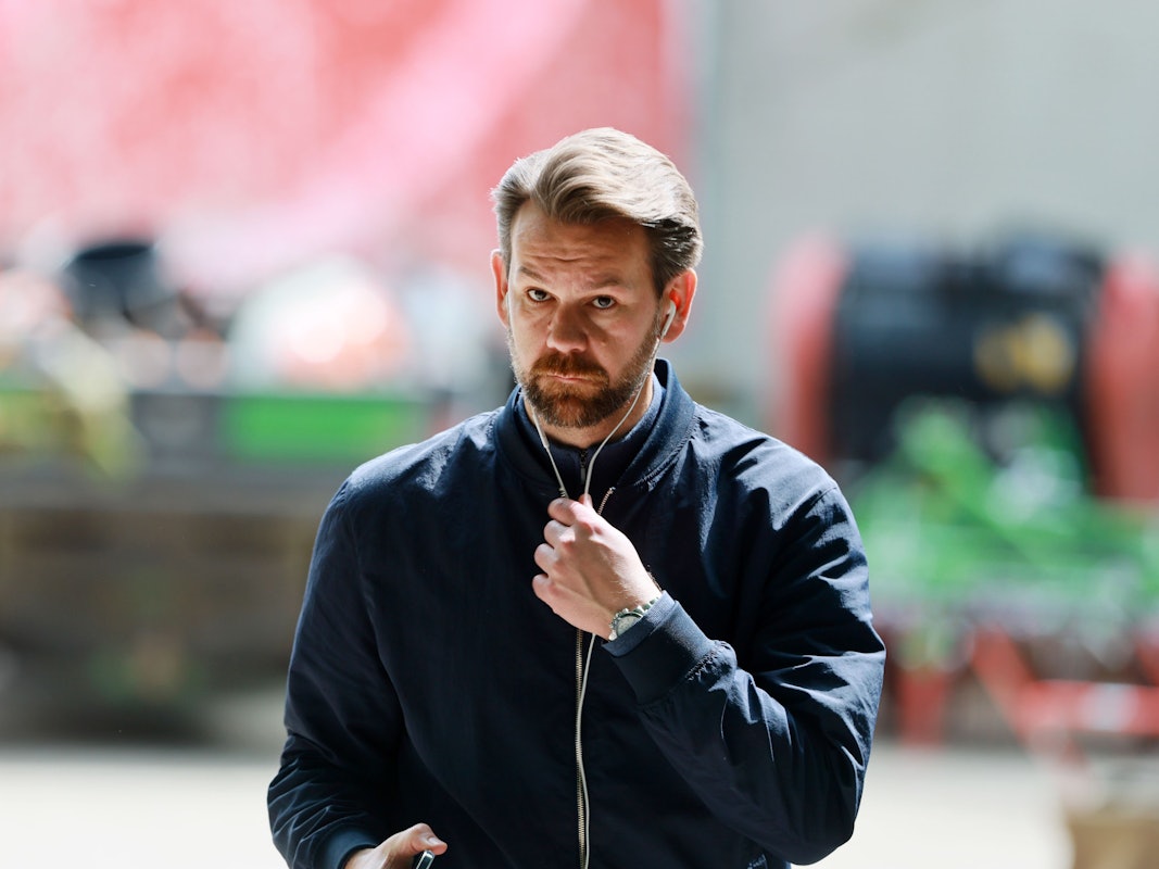 Sportdirektor Thomas Kessler auf dem Trainingsgelände des 1. FC Köln.