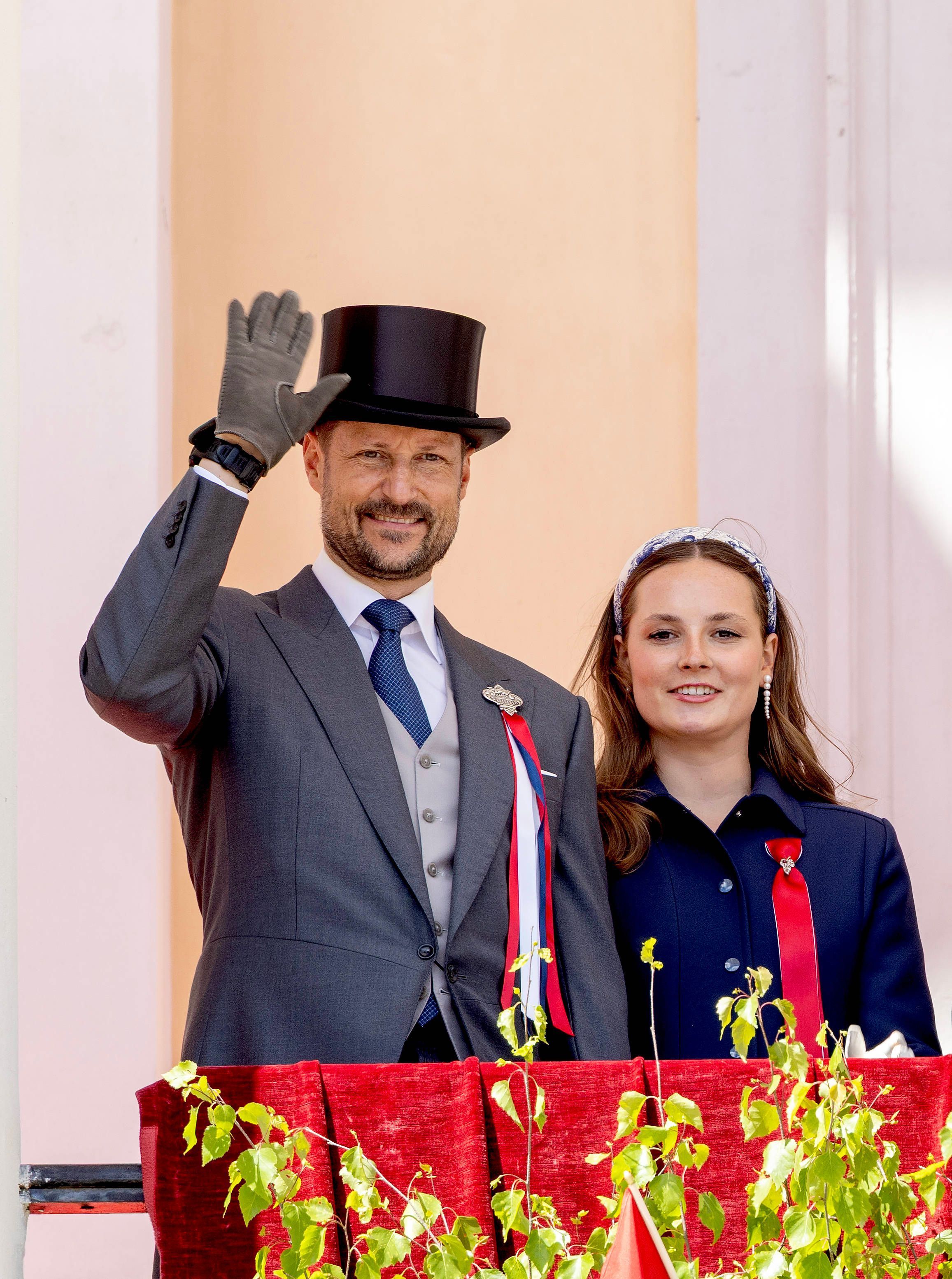 Kronprinz Haakon und seine Tochter, Prinzessin Ingrid Alexandra am Nationalfeiertag.