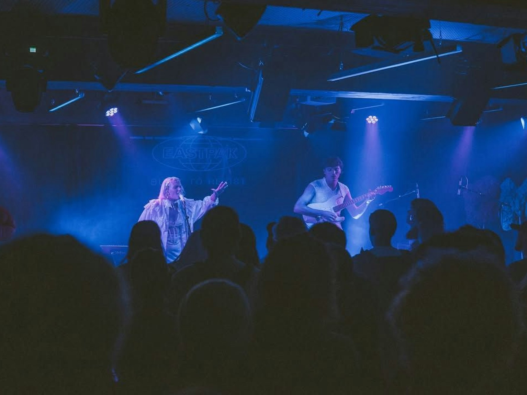 Das Bild zeigt das Publikum bei einem Konzert im Rahmen der Cologne Music Week 2023. (Archivbild)