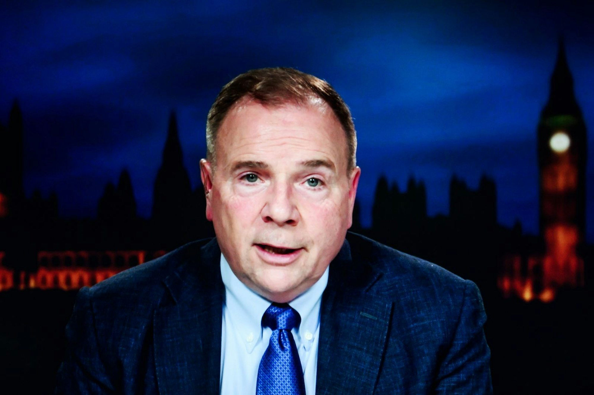 „Die EU macht sich zu viele Gedanken, was die USA machen“, meinte Ben Hodges, der ehemalige Oberkommandeur der US-Armee in Europa, der aus London ins ZDF-Studio zugeschaltet war. (Bild: ZDF / Jule Roehr)