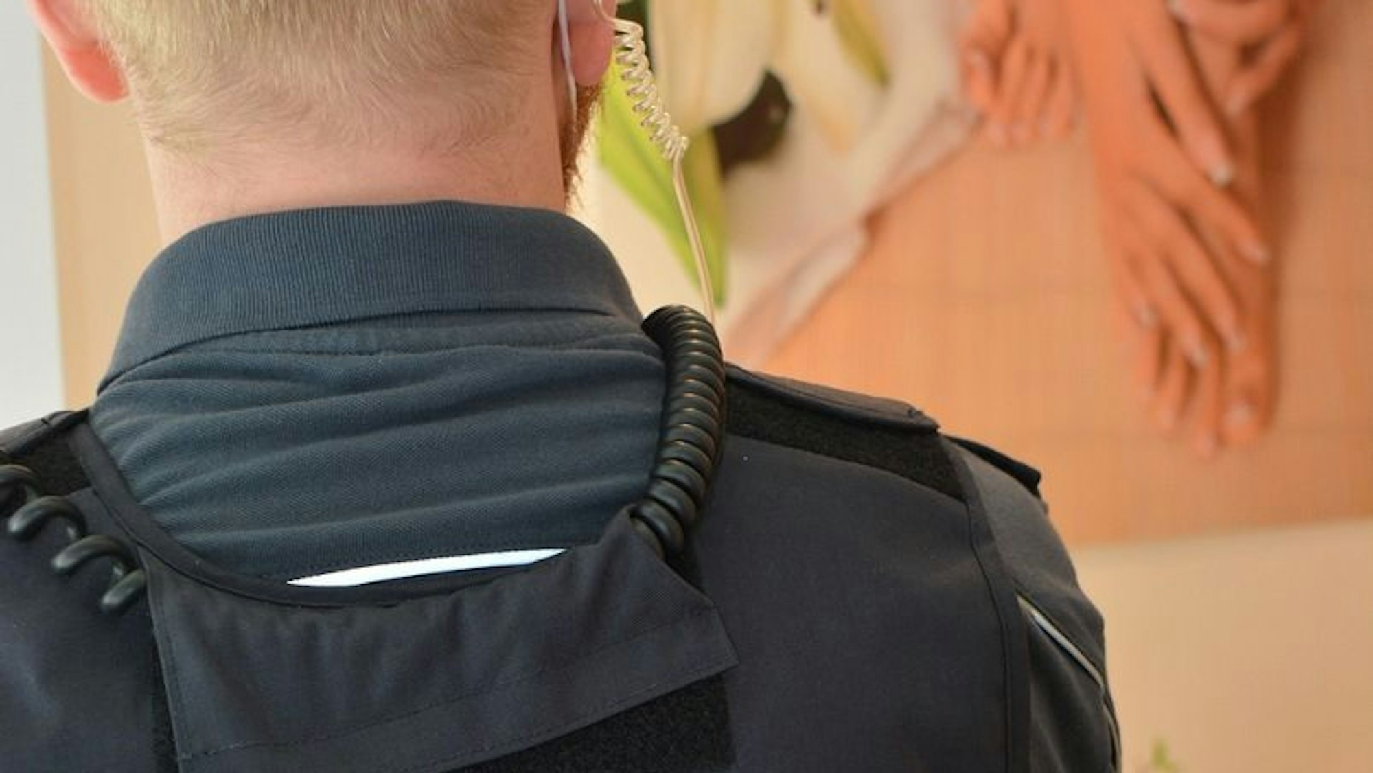 Zollkontrolle in einem Nagelstudio im Kreis Borken bei der illegale Beschäftigung festgestellt wurde