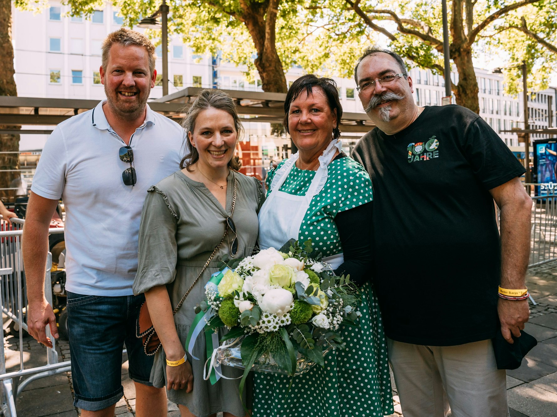 Das ehemalige und künftige Jan-un-Griet-Paar posiert zusammen.