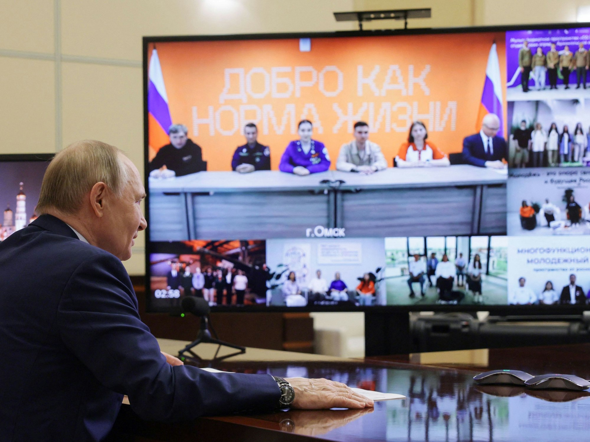 Russlands Präsident Wladimir Putin nimmt am 28. Juni an einer Videokonferenz in Moskau teil.