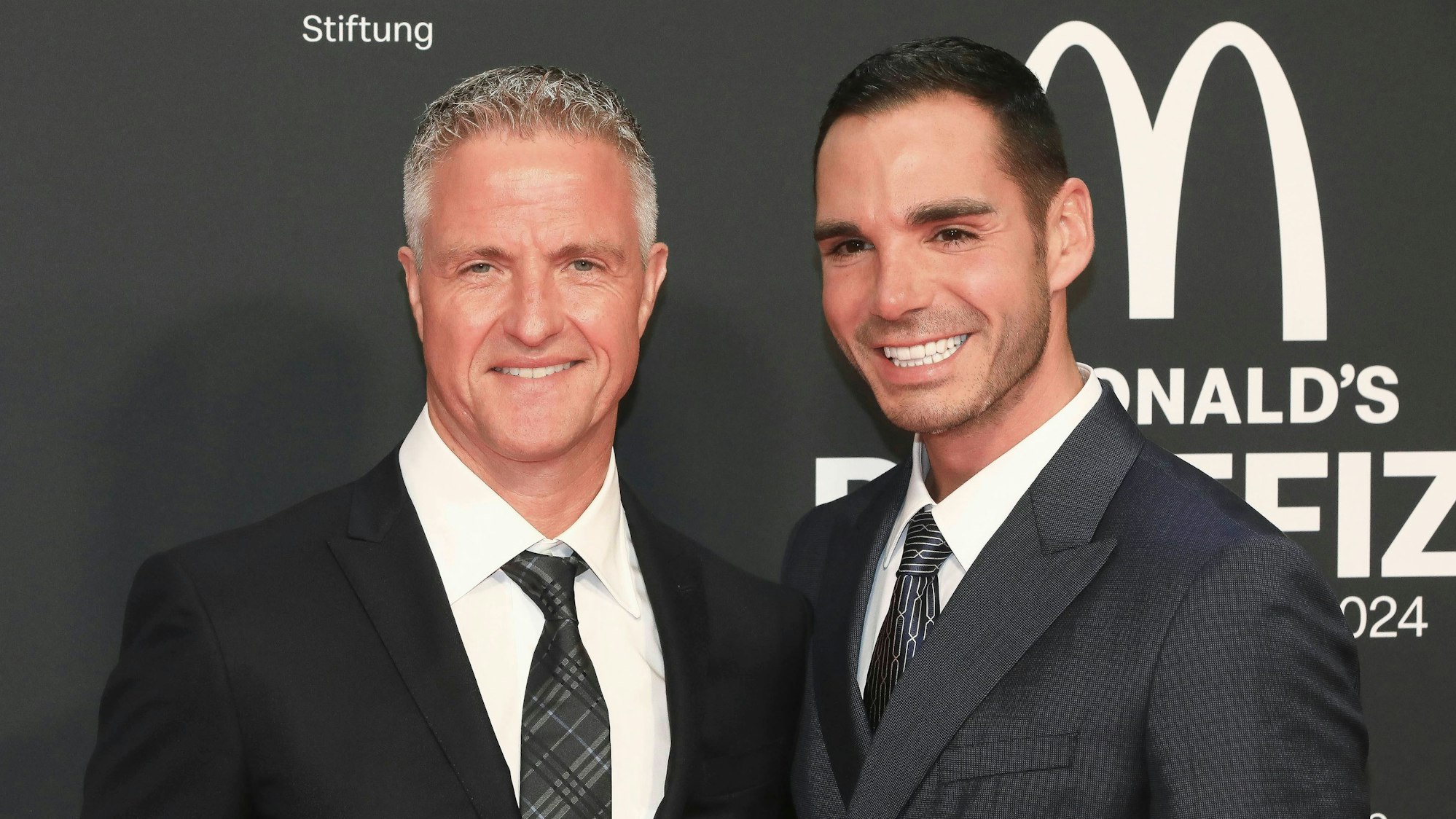 Ralf Schumacher und Etienne Bousquest-Cassagne bei der 19. McDonald's Benefiz Gala zugunsten der McDonald's Kinderhilfe Stiftung in den Eisbach Studios. (Archivbild)