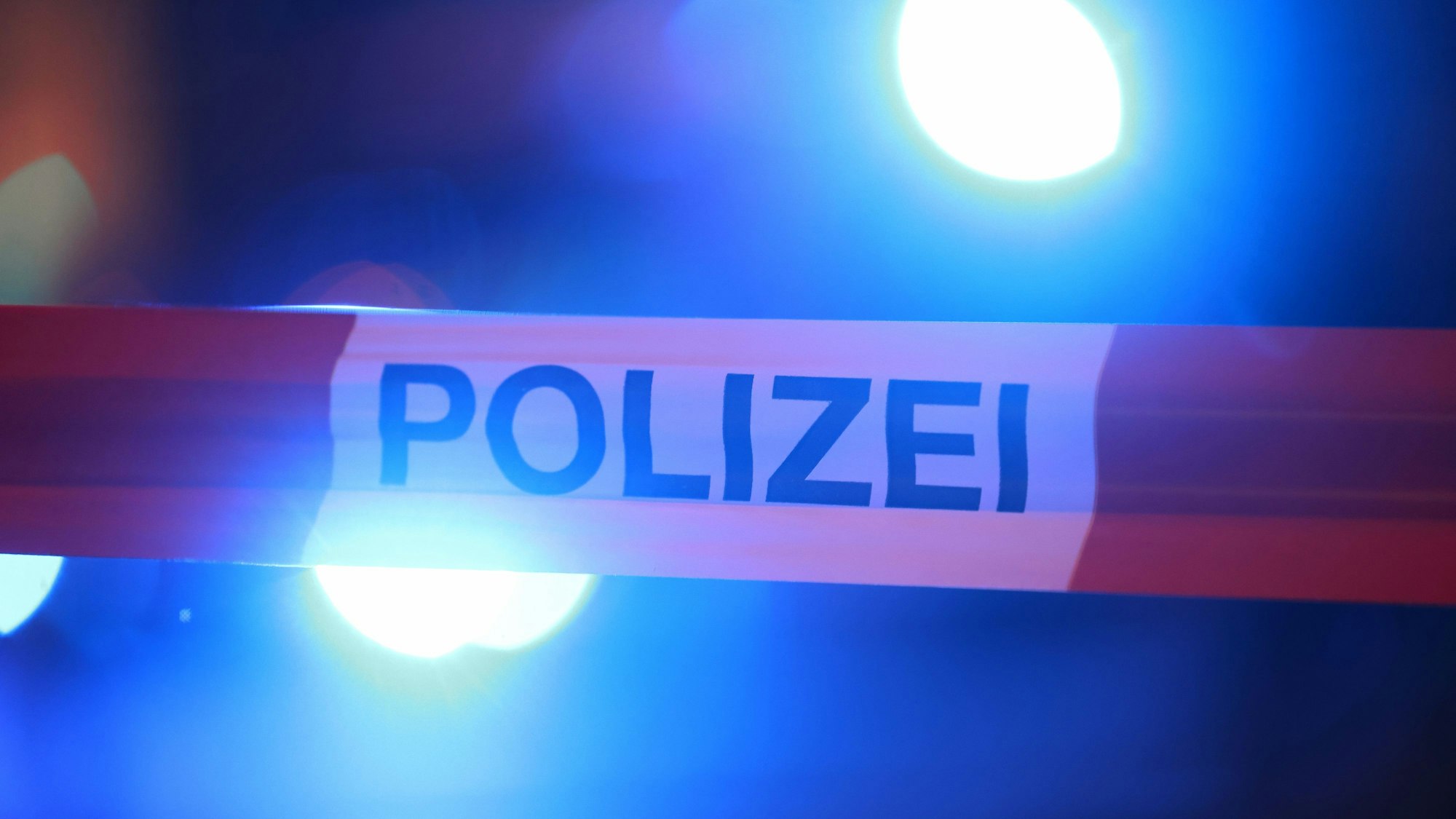 Polizeieinsatz nach Schlag gegen Drogenhandel. (Symbolfoto)
