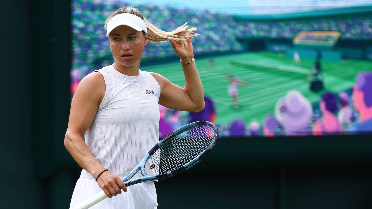 Julia Putinzewa bei einer Trainingseinheit in Wimbledon.