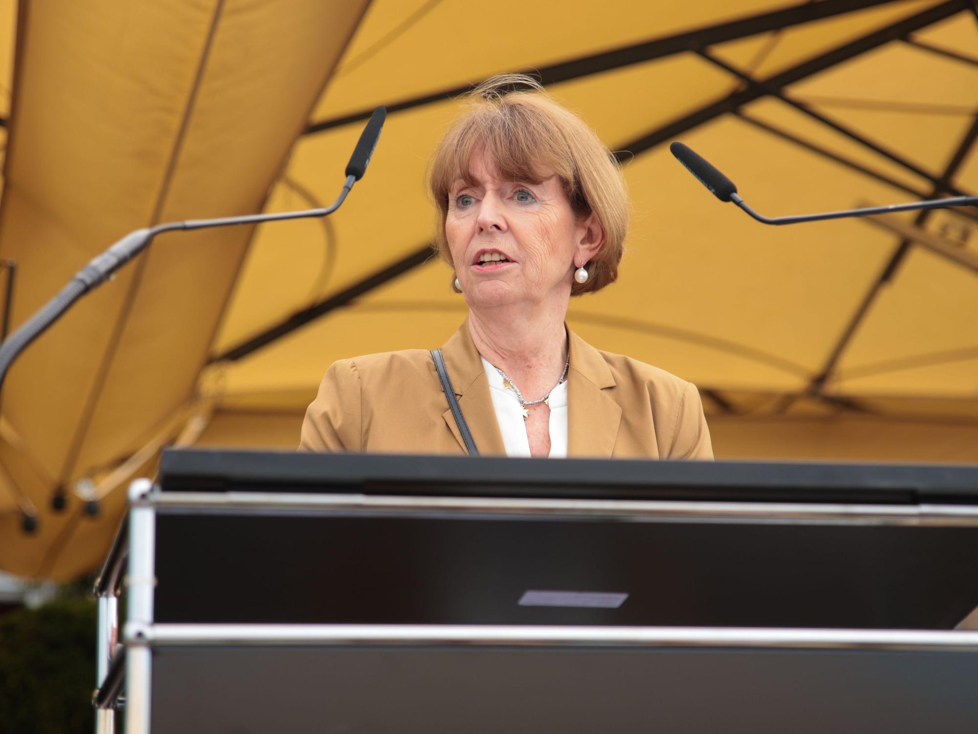 OB Henriette Reker, hier bei der Neueröffnung der Ausstellungen „Zeitreise des Kakaos“ am 24. Juni.