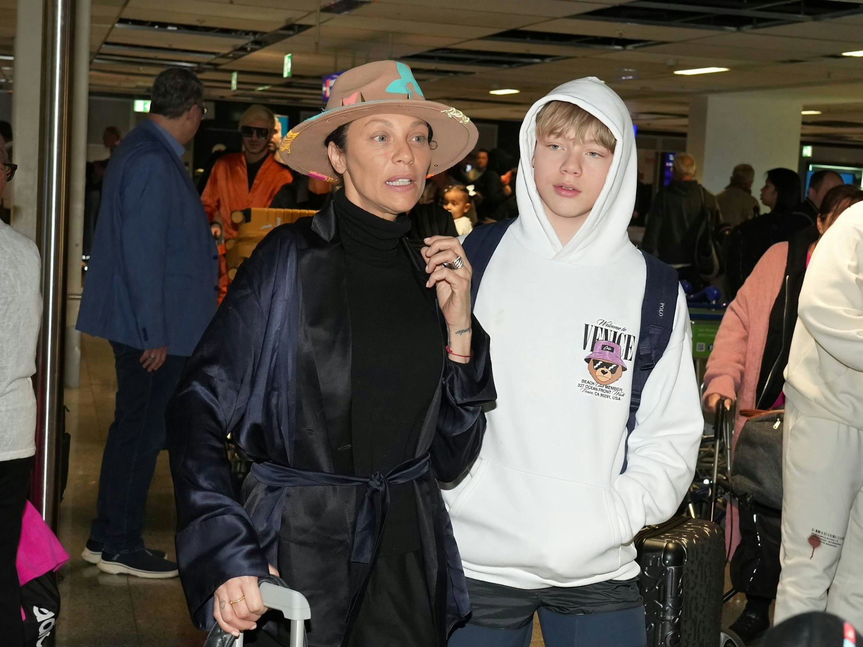 Lilly Becker und Sohn Amadeus bei der Rückkehr der Dschungelcamp-Kandidaten der RTL Reality-TV-Show„ Ich bin ein Star - holt mich hier raus“ Anfang des Jahres.
