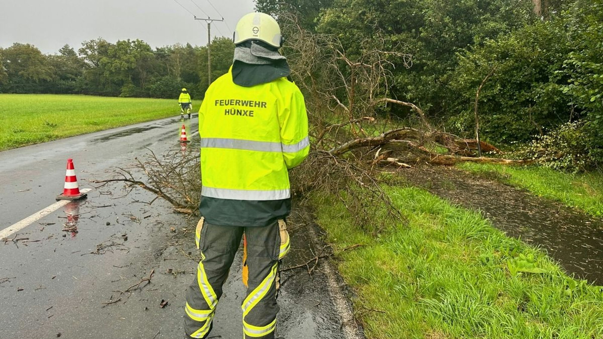 Symbolbild der Freiwilligen Feuerwehr Hünxe zum Unwetter-Einsatz