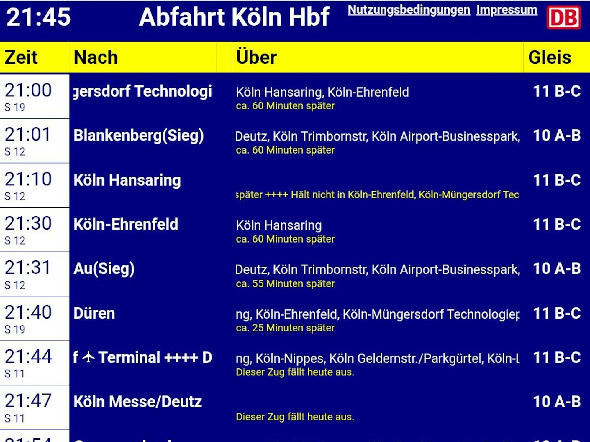 Leserreporterin Tina Sperber war schon am Morgen mitten im Bahn-Chaos. Am Abend sah es leider nicht besser aus.