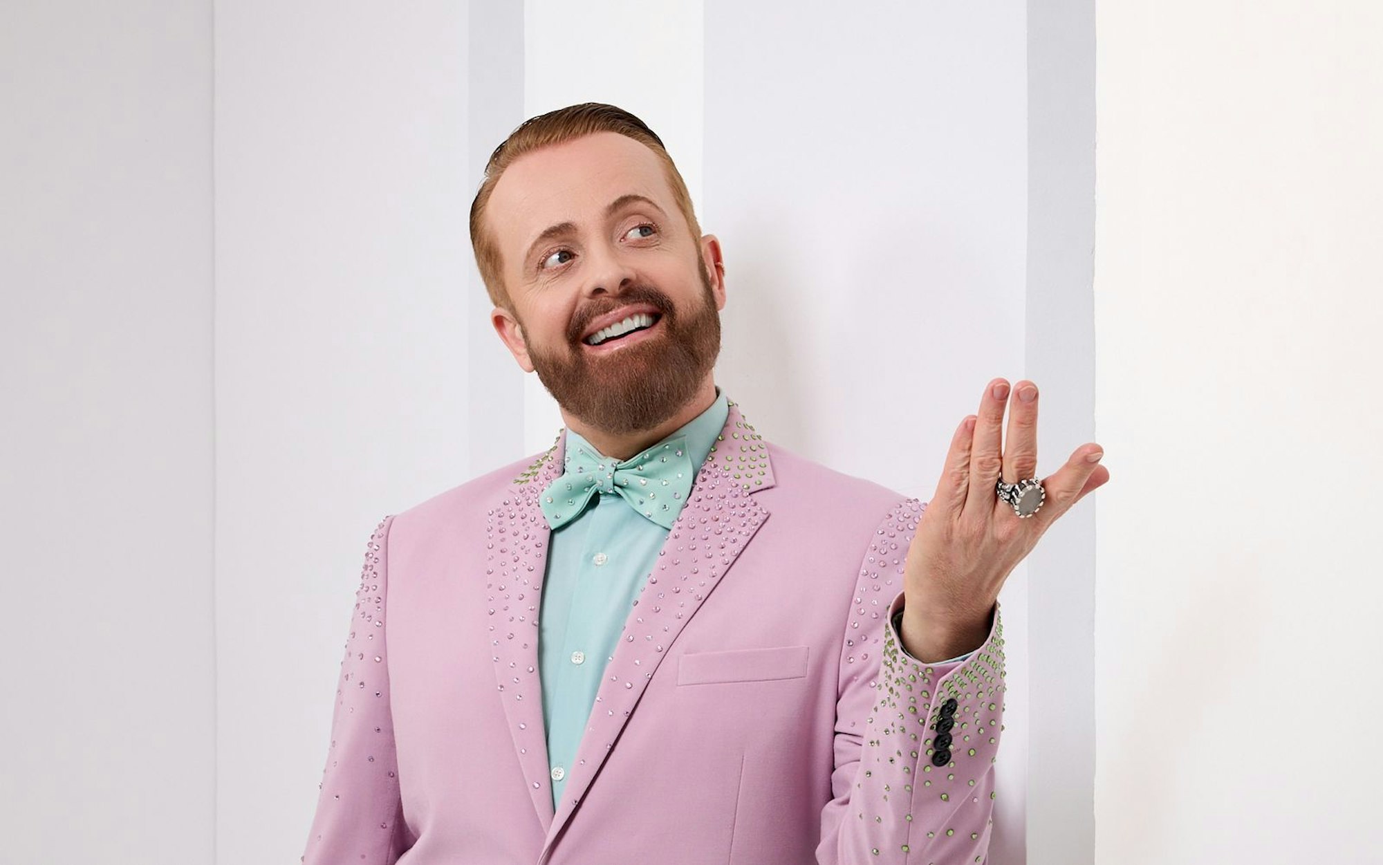 Ross Antony feiert auf seinem neuen Album „100 Jahre Gute Laune“. (Bild: Astrid Möller)