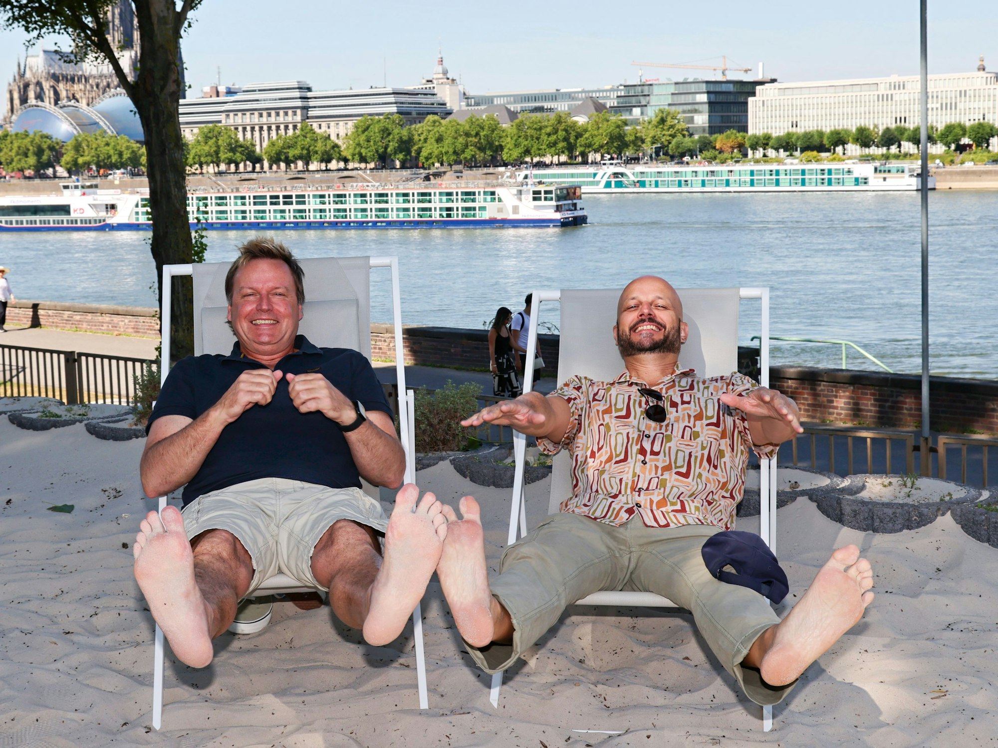 Mirko Bäumer und Pit Hupperten von den Bläck Fööss im Beachclub.