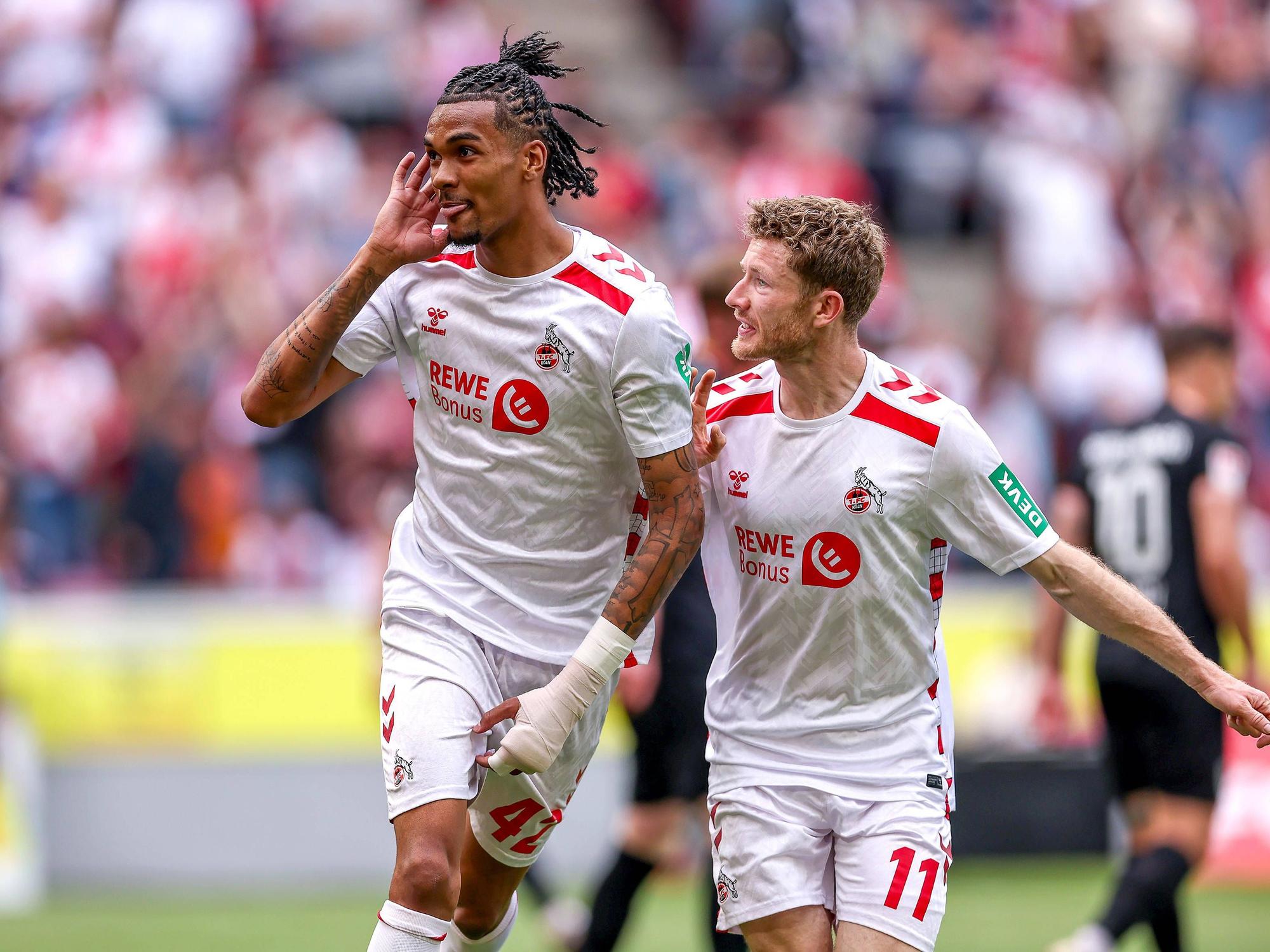 Damion Downs jubelt gegen Preußen Münster.