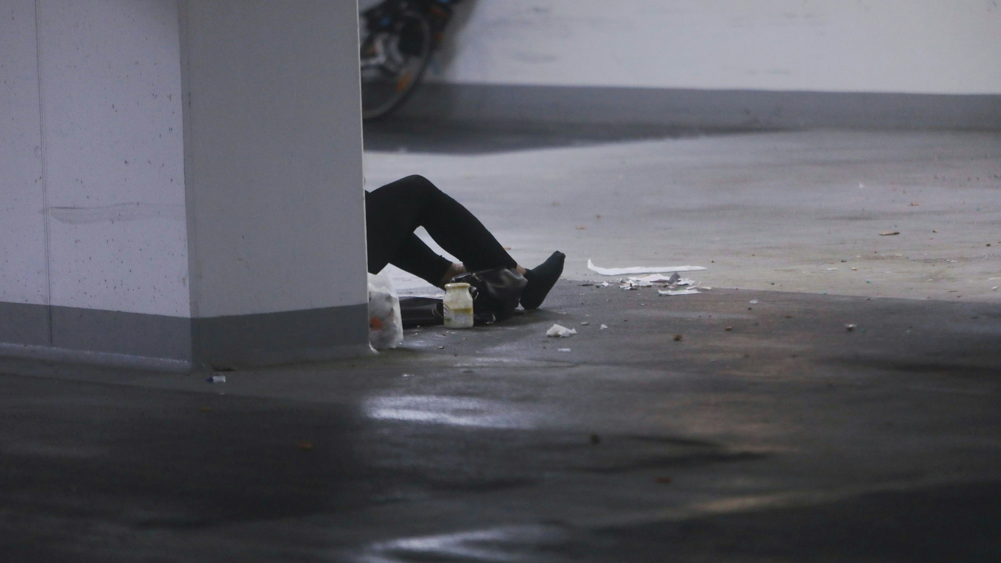 Das Parkhaus Cäcilienstraße am Neumarkt: Am Freitag (4. Juli 2025) herrschen dort katastrophale Zustände.