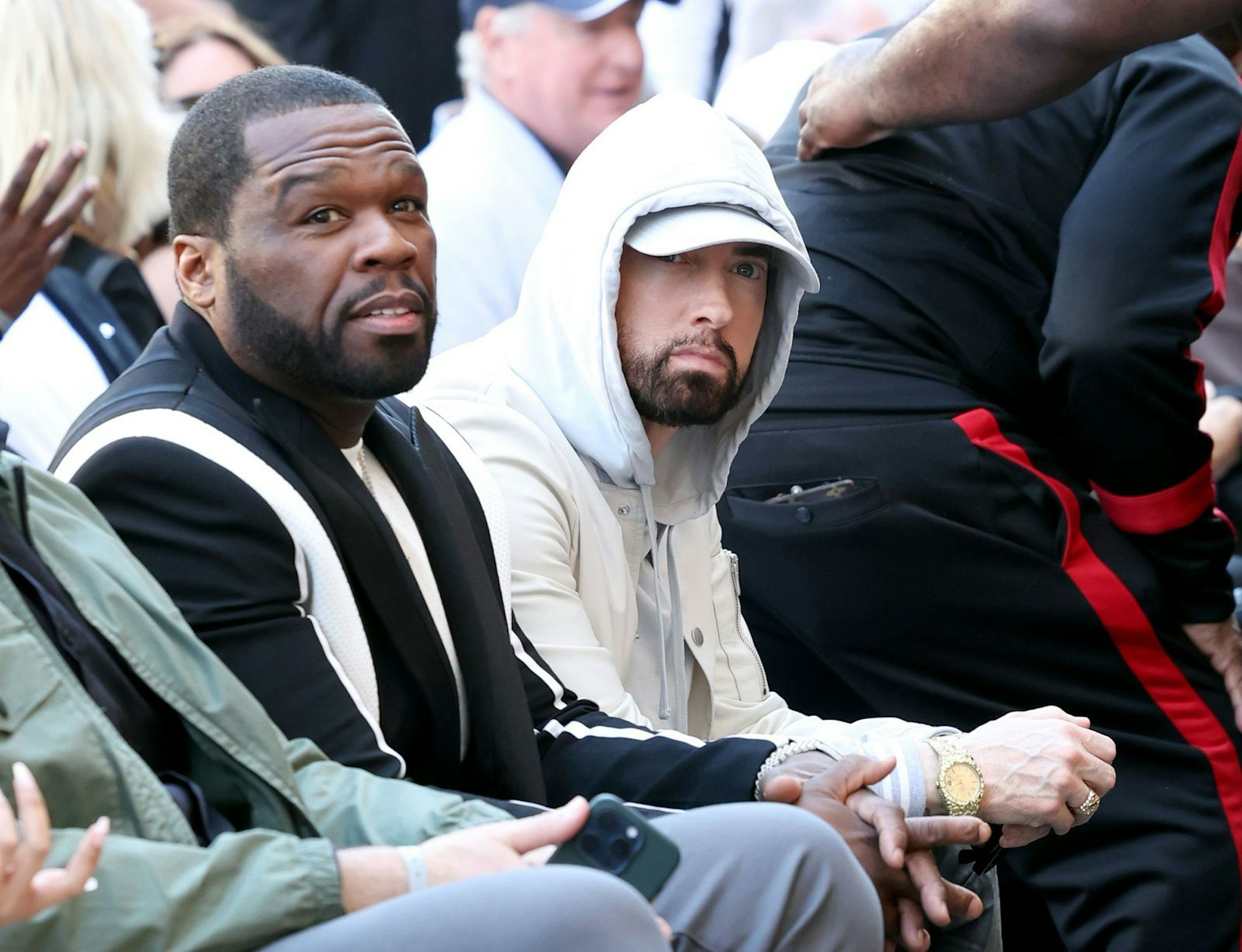 In der Hip-Hop-Szene hat sich 50 Cent, der Mann mit der großen Klappe, einige Feinde gemacht. Mit ihm aber, Eminem, ist er aber nach wie vor befreundet. (Bild: 2024 Getty Images/Monica Schipper)