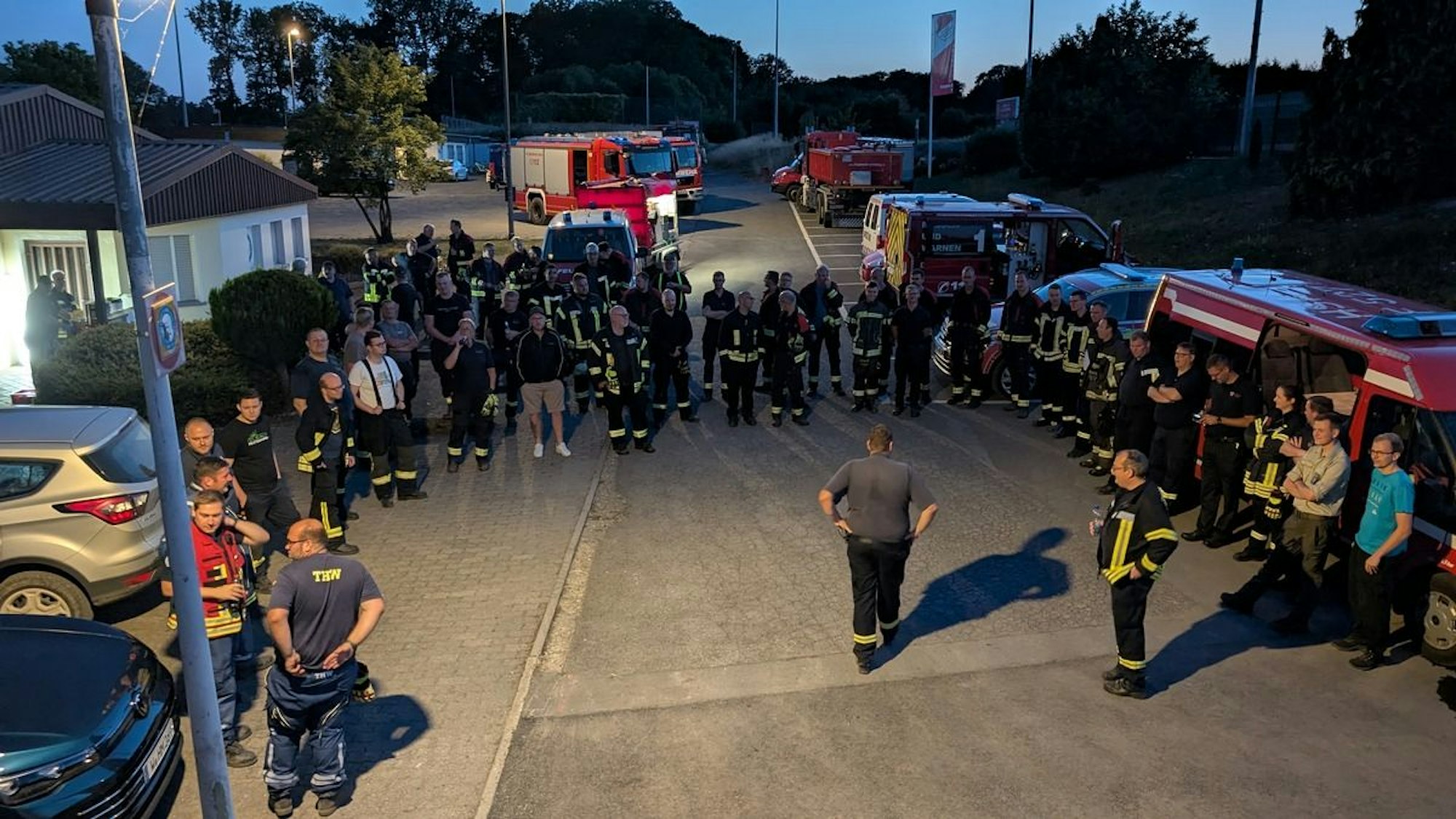Interkommunale Waldbrandübung der Feuerwehren Ense und Arnsberg