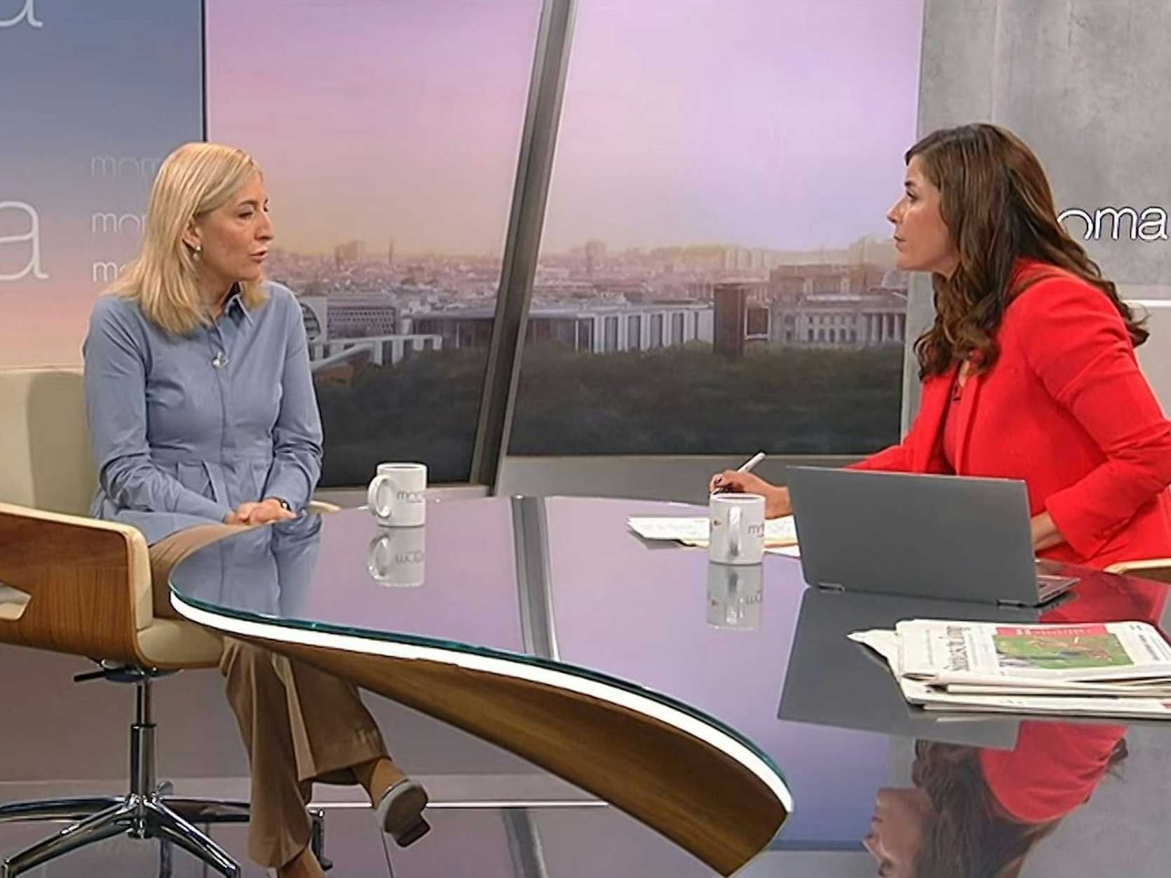 Bundesgesundheitsministerin Nina Warken (links) stellte sich im ZDF-“Morgenmagazin“ den Fragen von Eva-Maria Lemke. (Bild: ZDF)