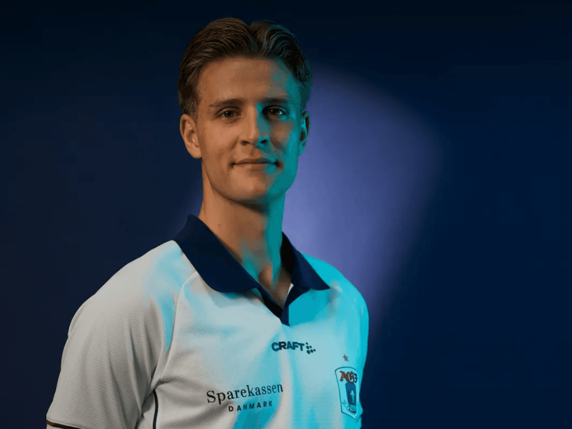 FC-Profi Rasmus Carstensen wird bei seinem Leihklub Aarhus GF vorgestellt.